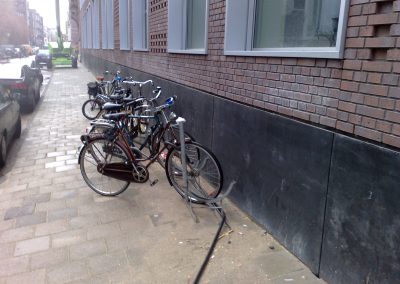 Gevelplaten vervuild en beschadigd